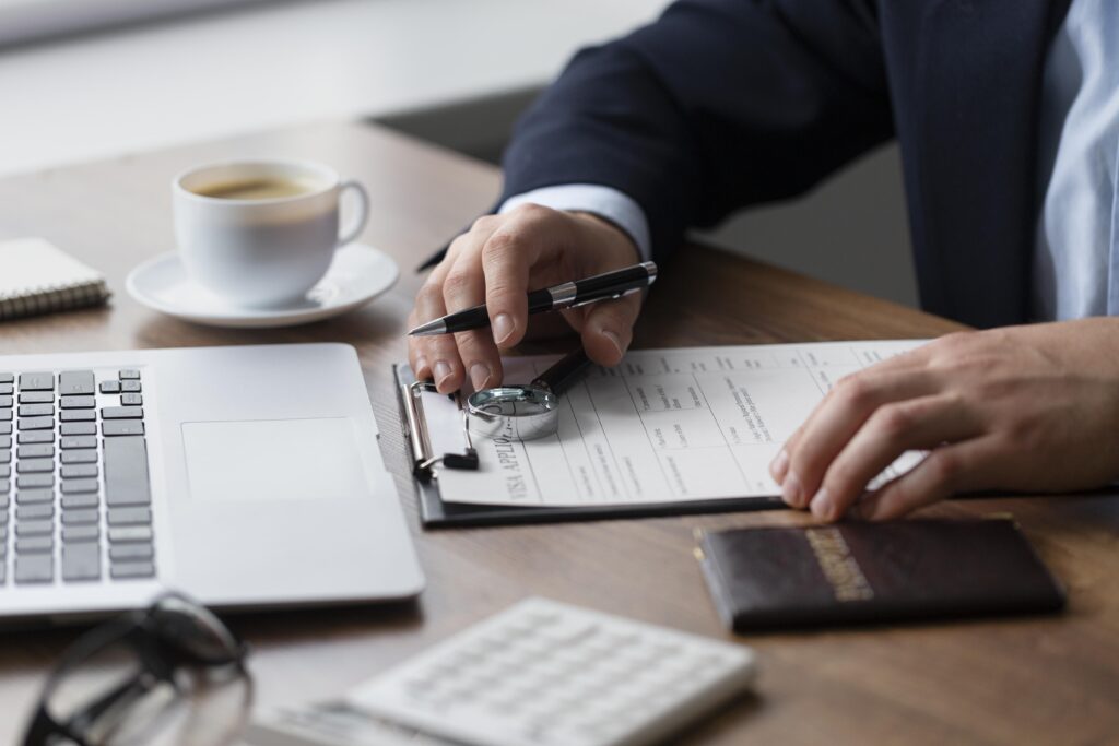 visa-application-form-composition
